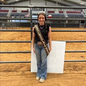 Meet your Posher, Harlie